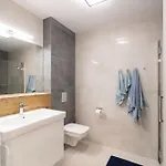 Apartman W Sam By Klif - Dwupoziomowy Z 2 Sypialniami, Balkonem, Widokiem Na I Parkingiem