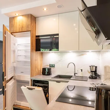 W Sam By Klif - Dwupoziomowy Z 2 Sypialniami Balkonem Widokiem Na Las, Parkingiem Ustka