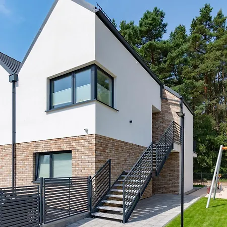 W Sam By Klif - Dwupoziomowy Z 2 Sypialniami Balkonem Widokiem Na Las, Parkingiem