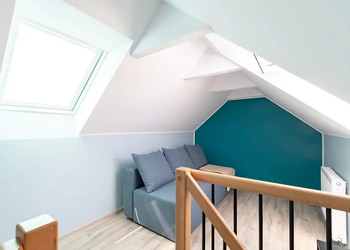 Lägenhet W Sam By Klif - Dwupoziomowy Z 2 Sypialniami Balkonem Widokiem Na Las, Parkingiem Ustka