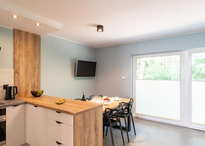 W Sam By Klif - Dwupoziomowy Z 2 Sypialniami Balkonem Widokiem Na Las, Parkingiem