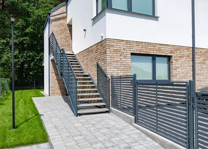 W Sam By Klif - Dwupoziomowy Z 2 Sypialniami Balkonem Widokiem Na Las, Parkingiem Lägenhet *